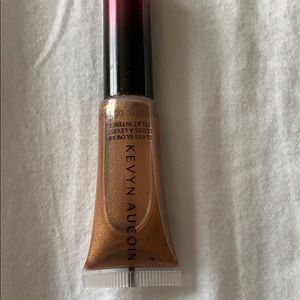 Kevyn Aucoin glass glow lip